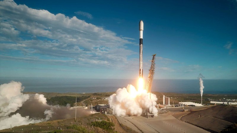 Ракета Falcon 9 создаст кратер на Луне